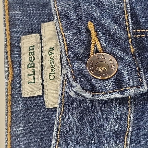 L.L. Bean Jeans Womens Size 4 Blue Straight Cut flex Classic Fit - Picture 6 of 14